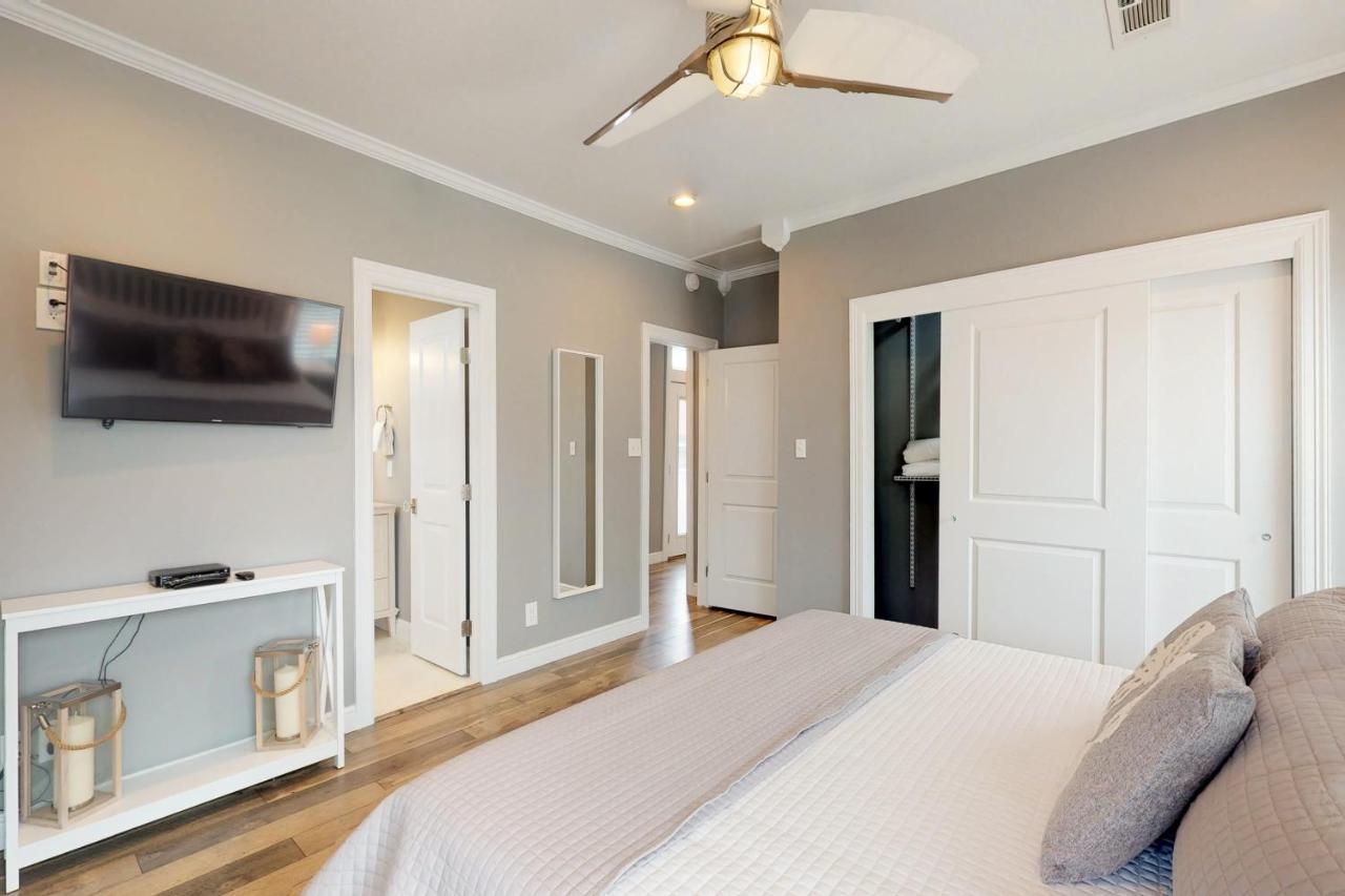 The Breezy Bungalow Galveston Eksteriør billede